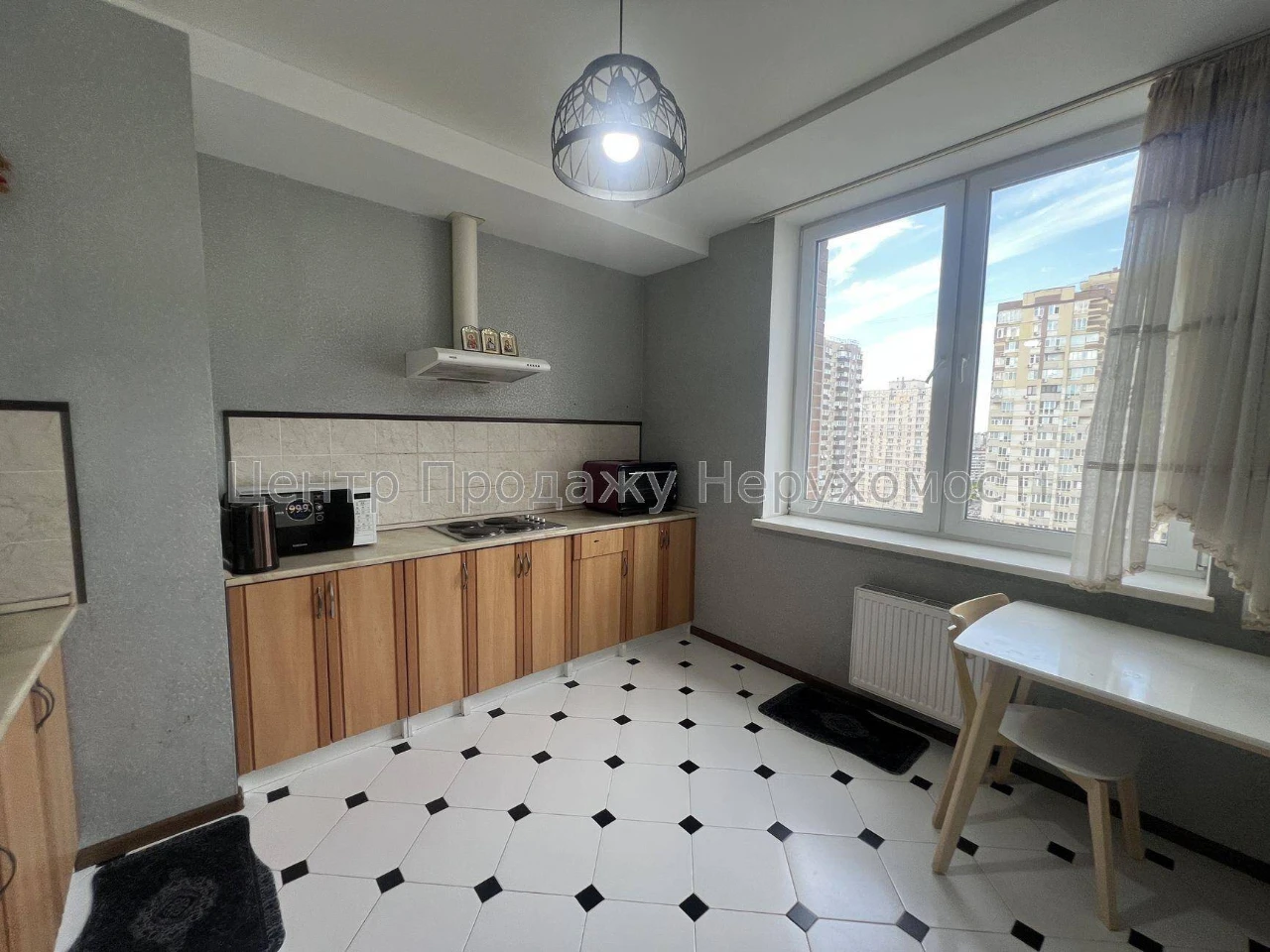 Продаж 2-кімн. квартири, 71 м², Київ, 16/22 пов. Відмінне ро