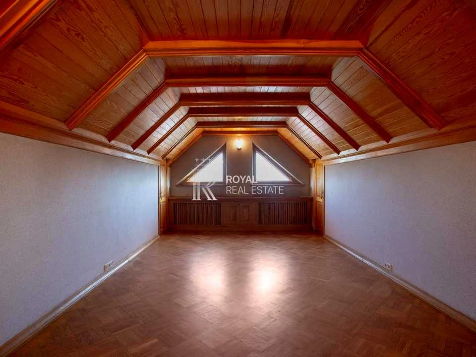 Будинок. Київ, Красицького вул.