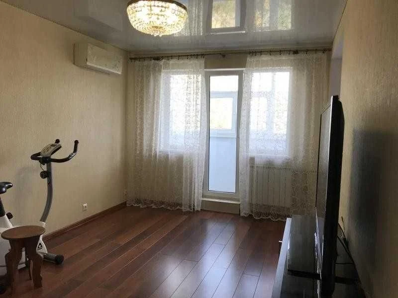 Продам  квартиру 59 кв. метров  с капитальным ремонтом на Но