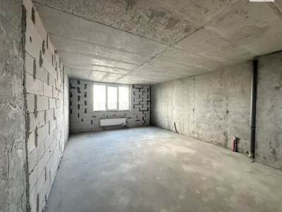 Продаж Квартира Жуляни