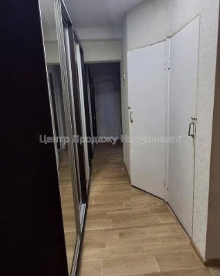 Продаж 2-кімн. кв. 48. 7 м², 4/9 эт, Київ – відмінне житло з