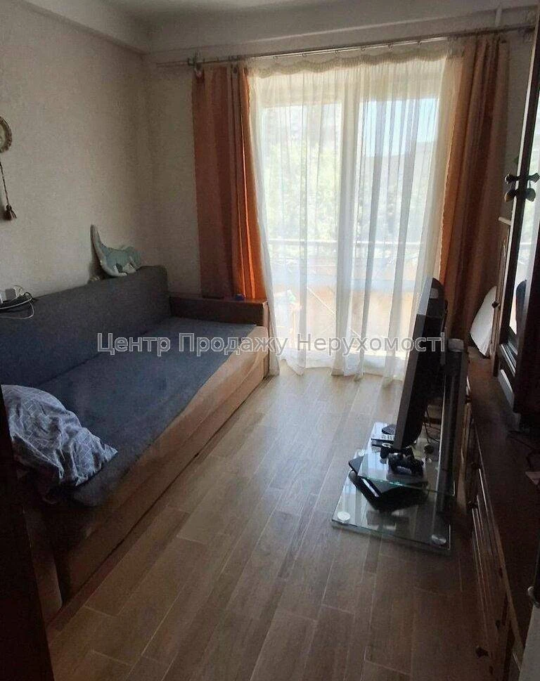 Продаж 2-кімн. кв. 48. 7 м², 4/9 эт, Київ – відмінне житло з