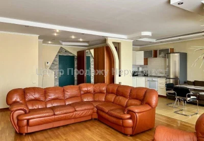 Продаж 2-кімн. квартири, 16/17 поверх, 77 м², Київ – чудове