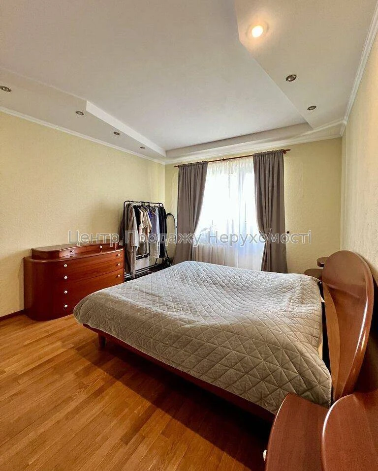 Продаж 2-кімн. квартири, 16/17 поверх, 77 м², Київ – чудове