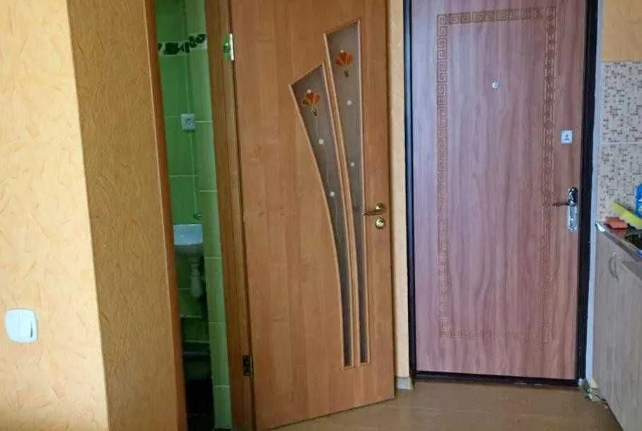 Продам 1 комн гостинку 2/5 18/16/2 Новые Дома Стадионный пр-