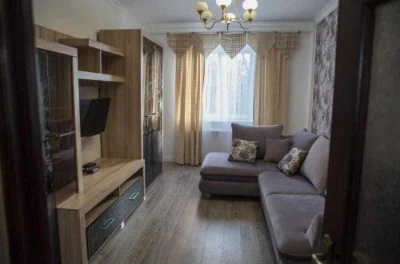 Продається 3-х кімнатна квартира, вулиця Городоцька (Скісна)