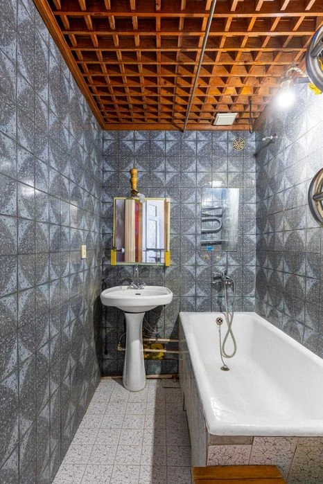 Продаж, 2 кімнатна квартира, вул. Єфремова