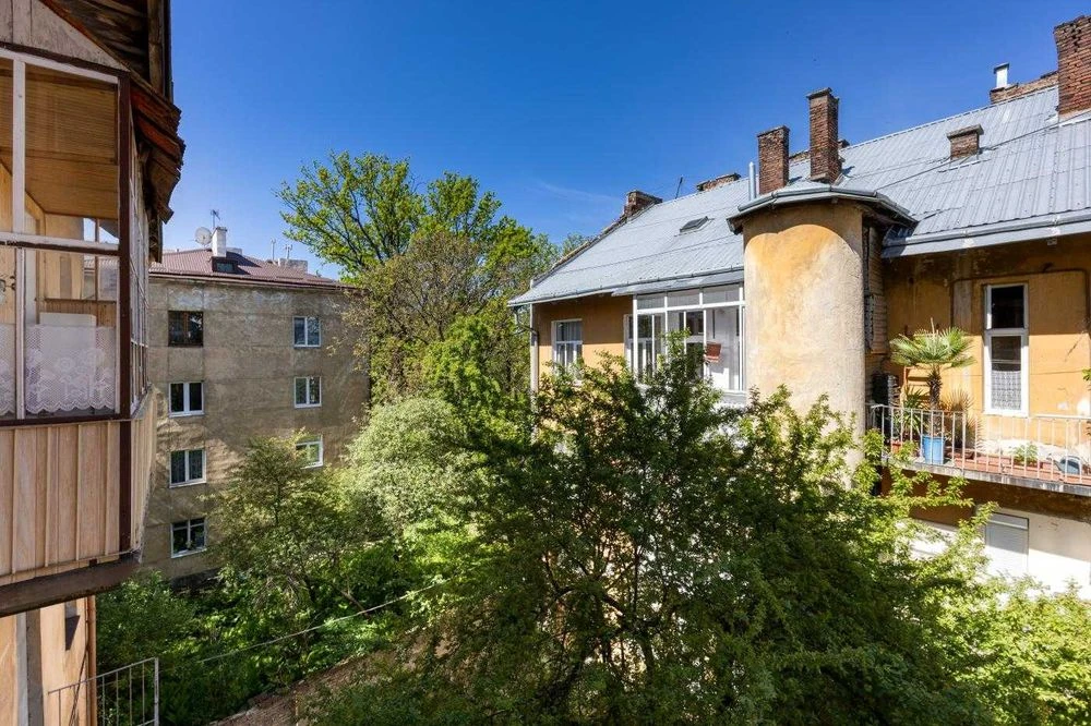 Продаж, 2 кімнатна квартира, вул. Єфремова
