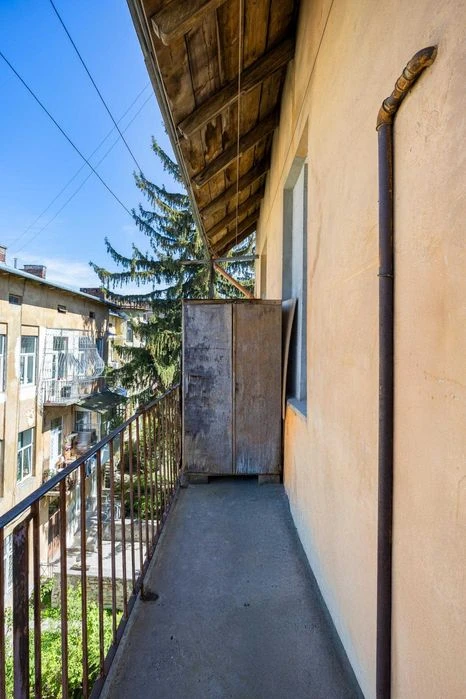 Продаж, 2 кімнатна квартира, вул. Єфремова