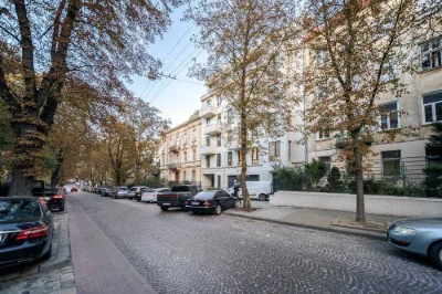 Продаж квартири з преміальним ремонтом 86,7 м2 у клубному бу