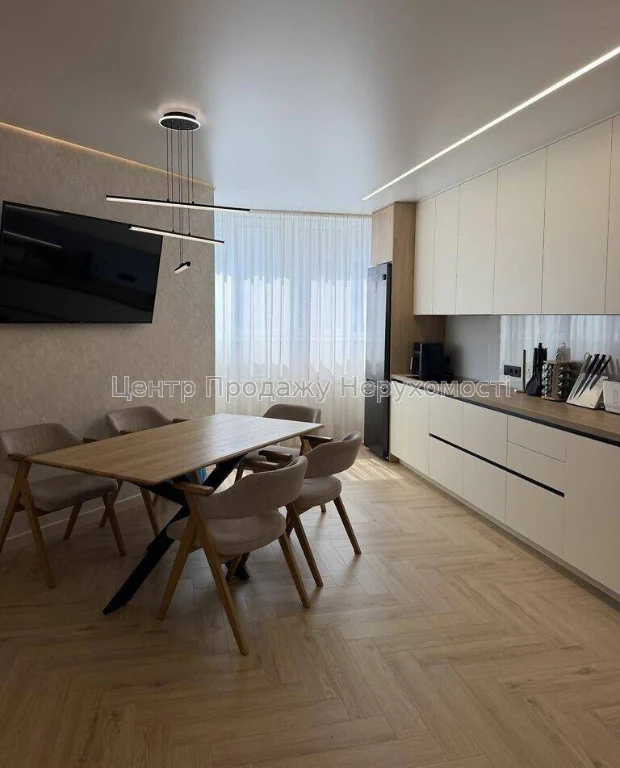 Продаж 2-кімн. квартири, 84 м², 11/23 поверх, Київ. Відмінна
