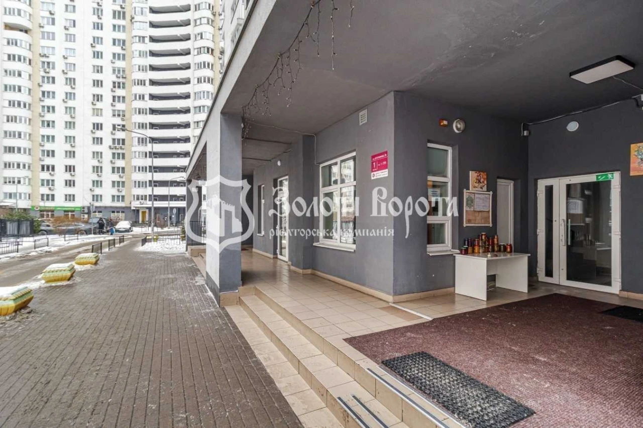 2-room apartment for sale 73 m², Mykhayla Donetsa St., Drago
