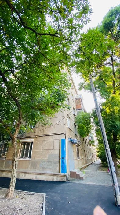 Сталинка в одной из лучших локаций Одессы!