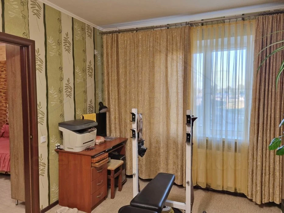 4 кімнатна квартира 85м2 з ремонтом та меблями. Вулиця Ковал