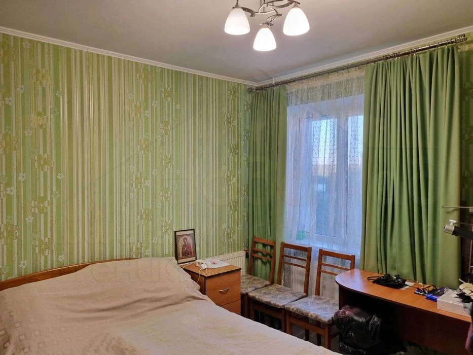 4 кімнатна квартира 85м2 з ремонтом та меблями. Вулиця Ковал