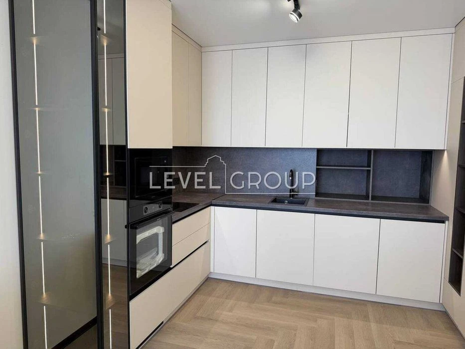 Продається стильна 1-кімнатна квартира площею 46 м² у ЖК «Gr