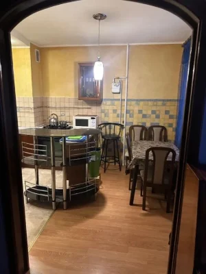 Продам 3-к квартиру ж/м Перемога-6 пр-т Героїв