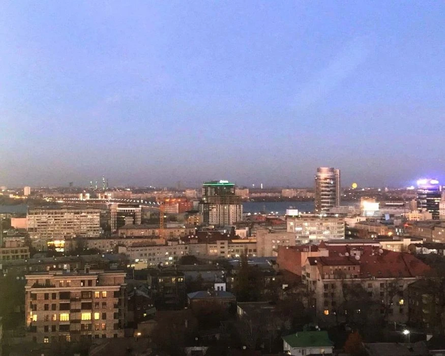 Продам 2-3К квартиру. Видовая, автономн.газ. Центр/ Новостро