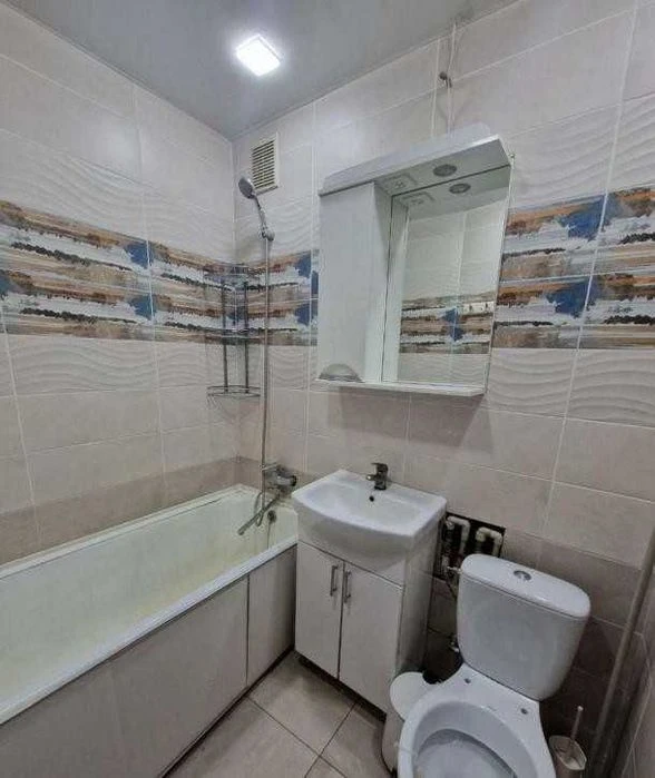 Продам 1 комн кв 2/5 район ХТЗ, ул Косарева
