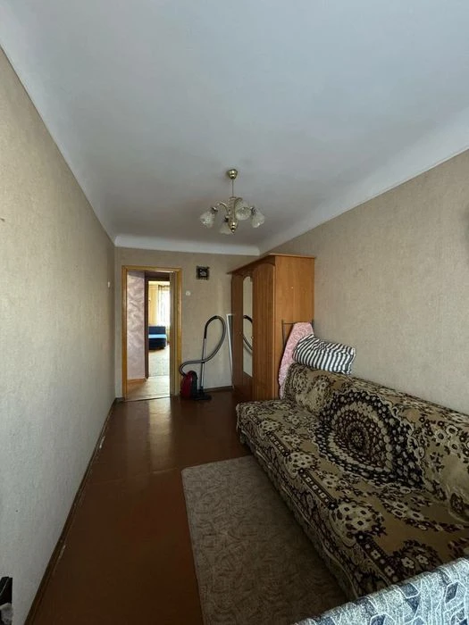 Продажа 3к кв на пр.О.Поля