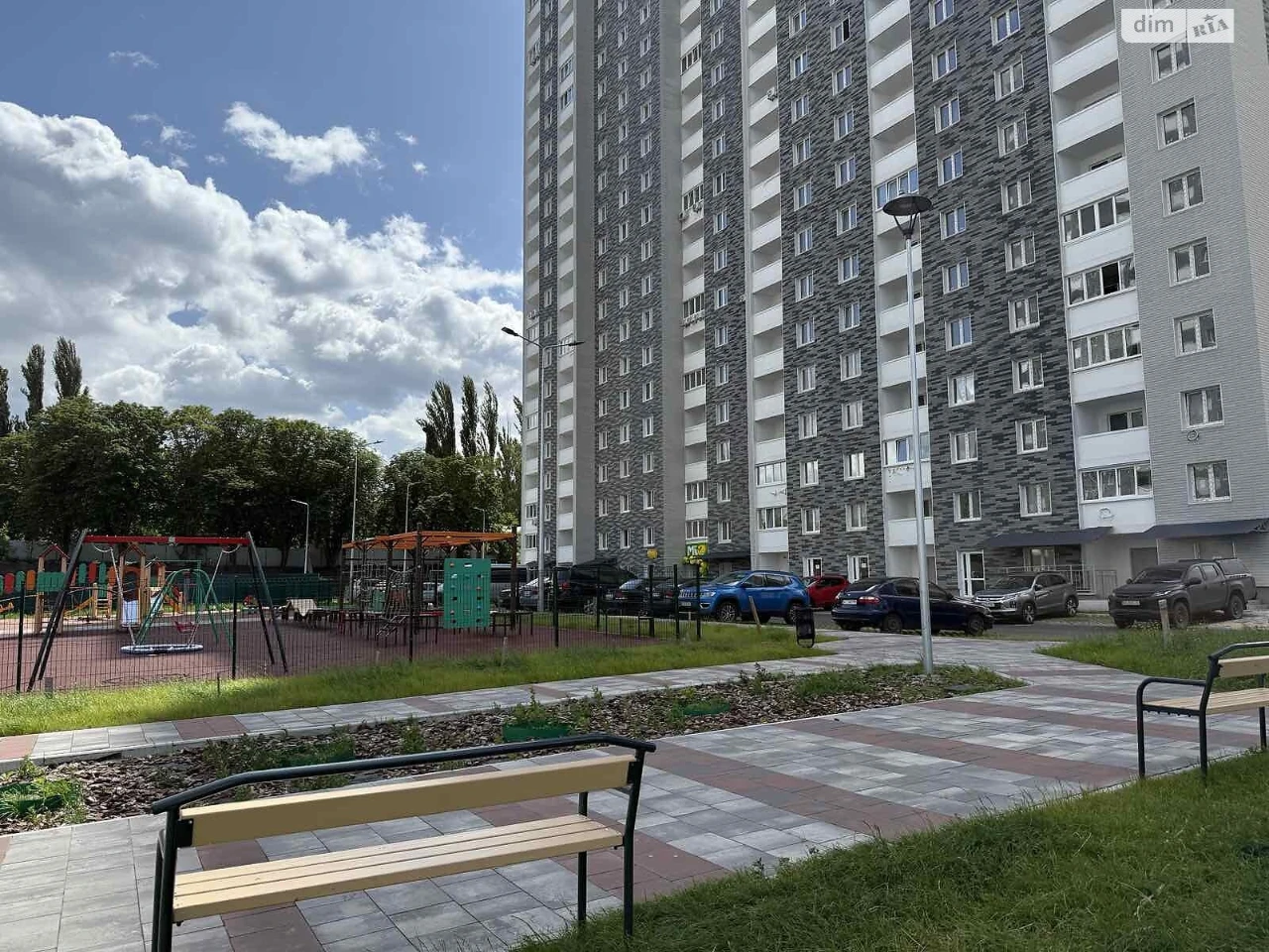 Продаж Квартира Пріорка