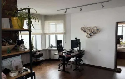 Продам 2-комнатную квартиру 92, 9 м² на ул. Архитектора Олег