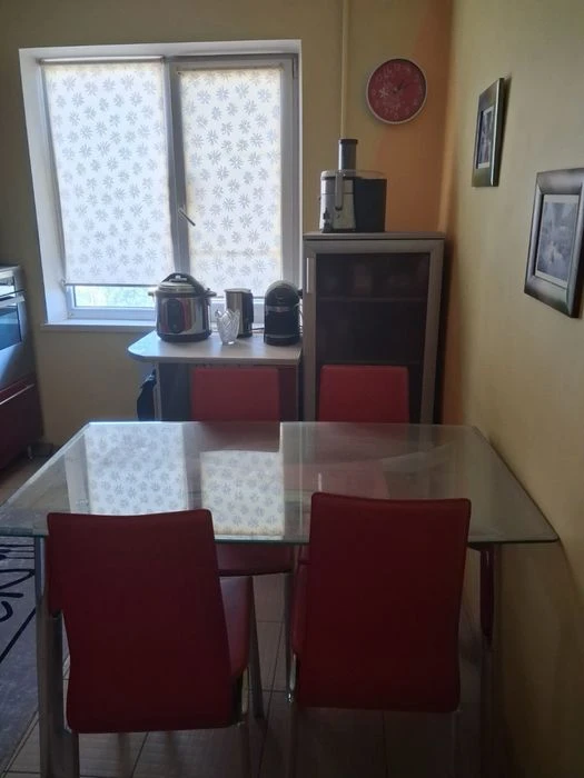 Продам 3 кімнатну квартиру на Намиві