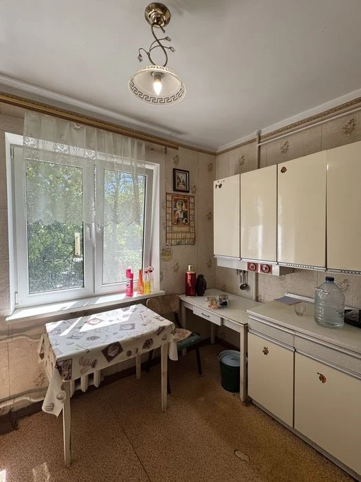 Продам 1-комн. кв.  на пр. Князя Ярослава Мудрова/Короле
