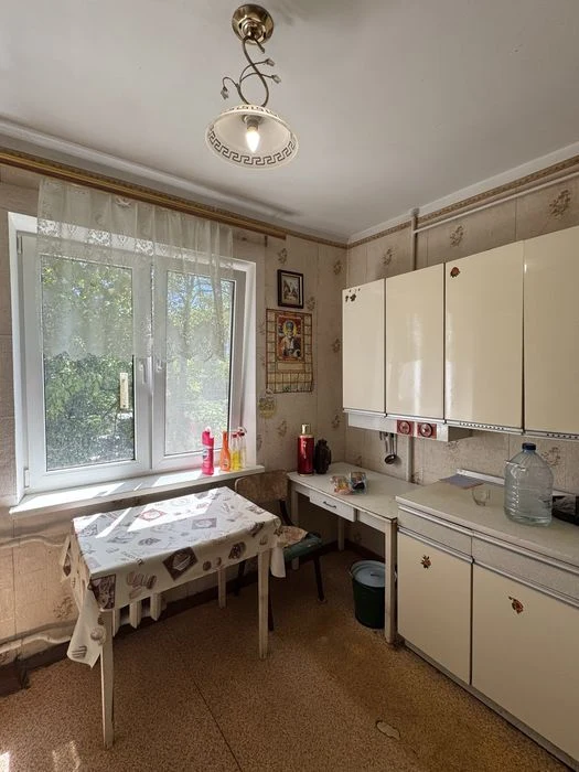 Продам 1-комн. кв.  на пр. Князя Ярослава Мудрова/Короле