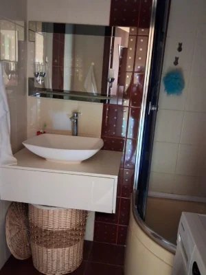 Продам 3 кімнатну квартиру на Намиві