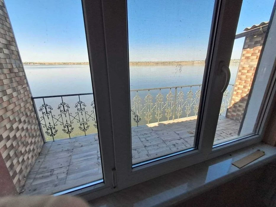 Продаю причал в Варваровке р-н Турбазы