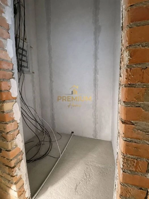 Продаж 3-кімн. квартири на Над Ставом, Центр