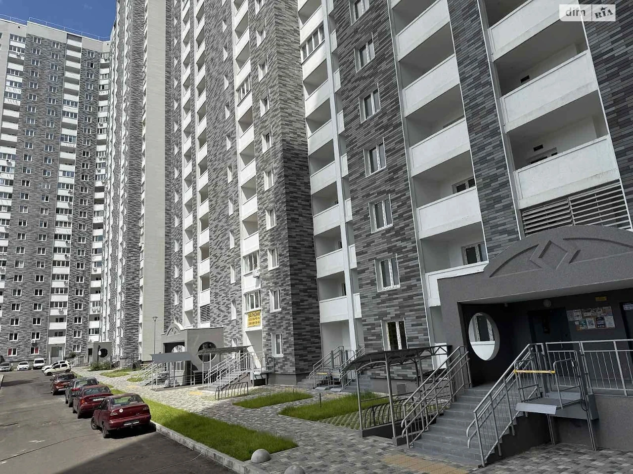 Продаж Квартира Пріорка