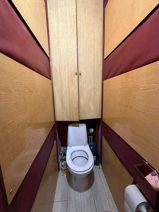 2к квартира по вул. Карпатська