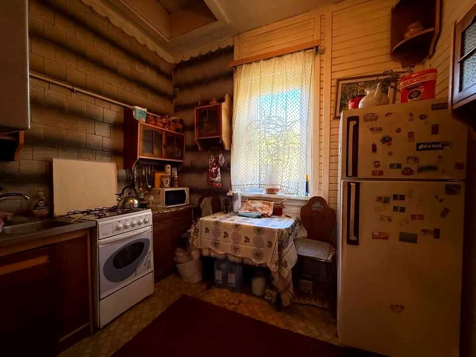 Будинок. Ужгород, Михайла Грушевського вул.