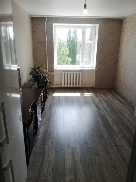 Продам комнату в Коммуне ул. Жолио Кюры