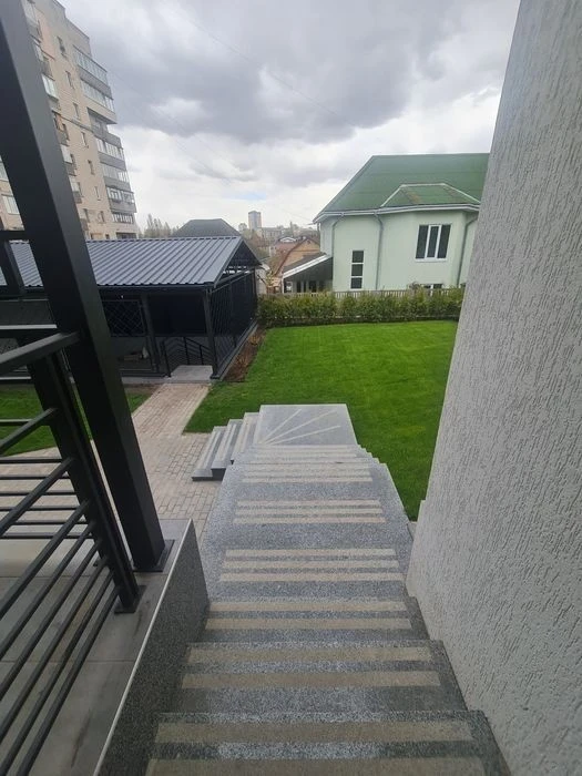 Від власника. Здається в оренду новий автономний будинок 176
