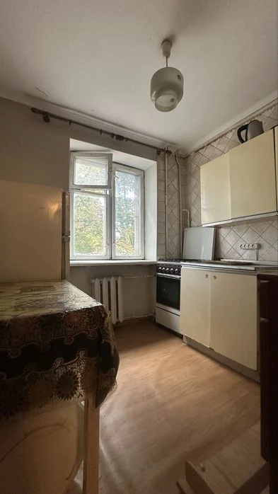 1-кімн квартира на Черьомушках, вул.Євгенія Танцюри (Генерал