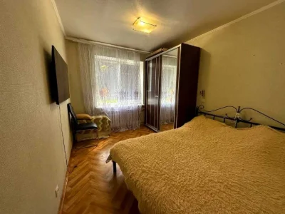 Квартира. Дніпро, Героїв просп.