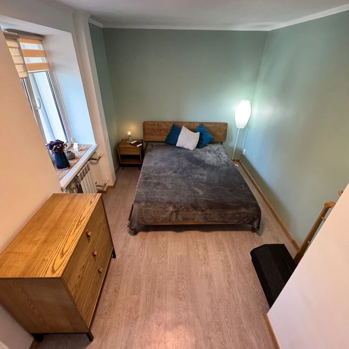 WITHOUT% Podil Tarasa Shevchenko 25 min 2nd floor 3 rooms 63 sq m Kyryliv