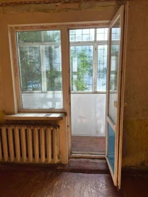 Реальна 2х кімната квартира, у продажі.  Одеська, вулиця Зер