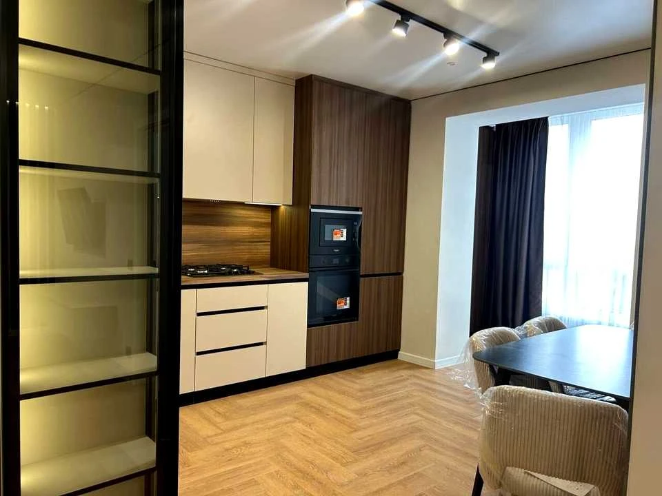 Квартира. Івано-Франківськ, Молодіжна вул.
