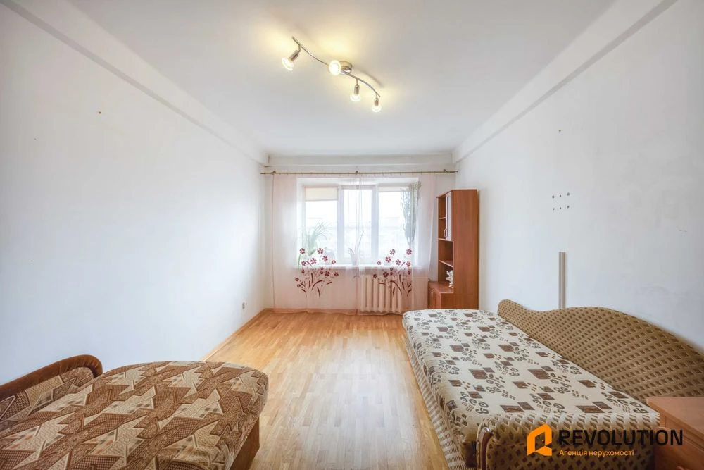 No commission. 2-room apartment for sale 58.9m2, Dmytra Pavlychk Avenue