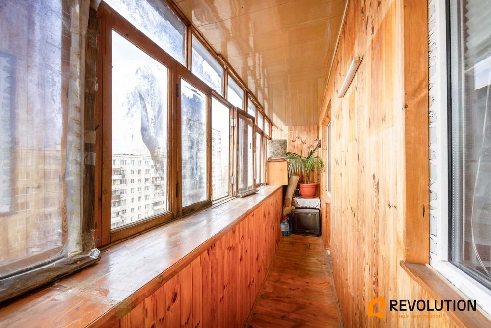 No commission. 2-room apartment for sale 58.9m2, Dmytra Pavlychk Avenue