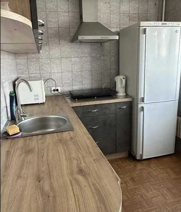 Продам 1 комнатную квартиру на Одесской, с/м Класс