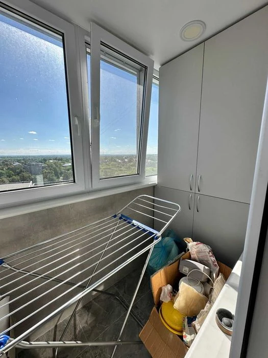 Продажа 3х комн квартиры метро МасельскогоКапремонт, мебель,