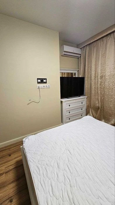 Оренда 1к квартири 52к. м. в ЖК «Central Park», вул. Д. Макк