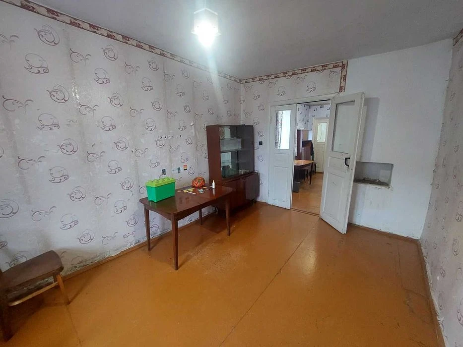 (5) I will sell part of the house in the Sabariv neighborhood 6470