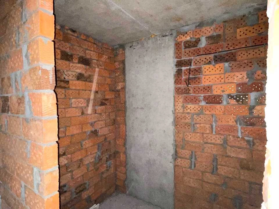 Квартира. Хмельницький, Будівельників вул., (Будинок)