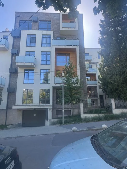Продаж 2 кім. новобуд. Карманського,6